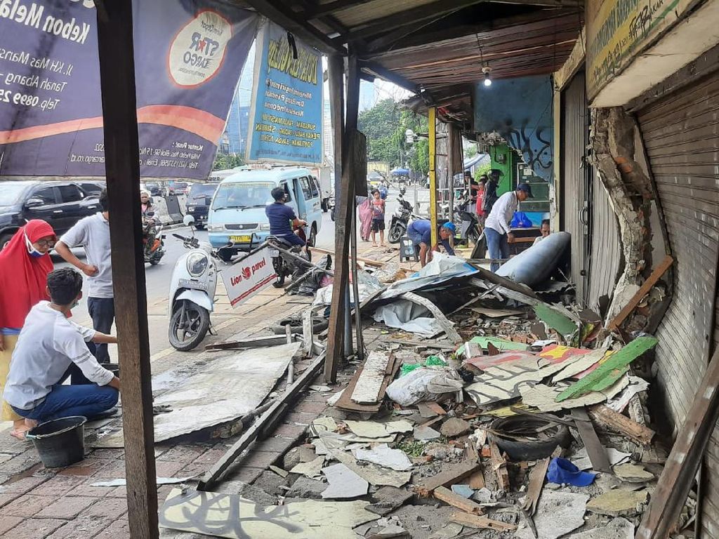 Warga Cerita Kecelakaan Maut di Tanah Abang: Sopir Kabur, Penumpang Ngopi
